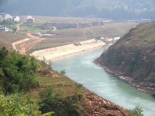 宣漢特大山體滑坡河道應(yīng)急疏浚工程