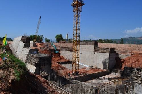 甘肅省臨洮縣洮河楊家河二級(jí)水電站2#廠(chǎng)房土建工程圖片