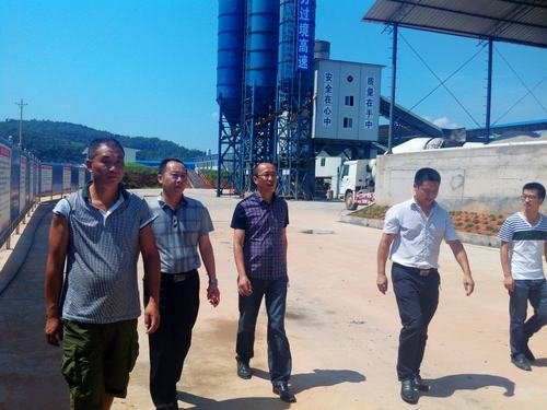 董蜀良一行到局橫江流域在建項目調(diào)研檢查