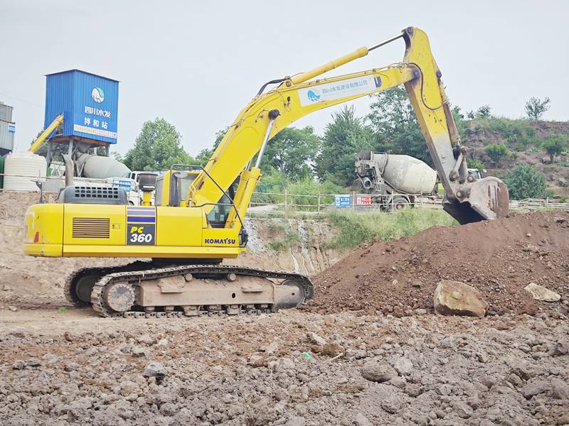 無懼高溫“烤”驗，堅守一線顯擔當